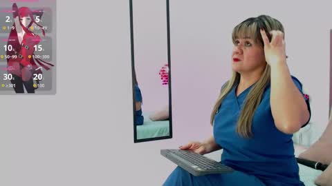 Snapshot of sophie_benett chatting on September 29, 2025, 8:46 pm Sophie online show from September 29, 2025, 8:46 pm