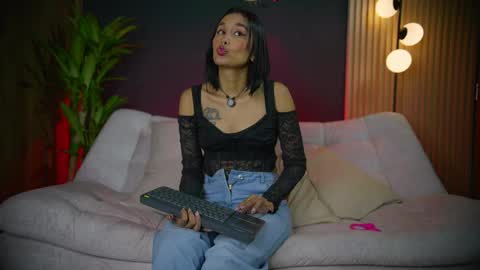 Sophie  Your Squirt Queen  online show from April 3, 2026, 1:58 am