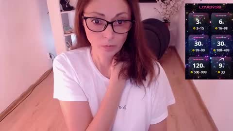 Sophie online show from January 26, 2025, 1:47 pm