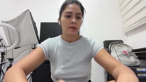 Sophie online show from May 25, 2026, 3:45 am