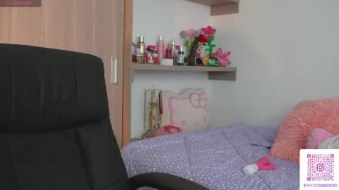 Sophie or Sof online show from May 7, 2026, 8:58 pm