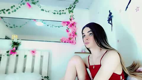 sophie_miaa online show from December 4, 2024, 7:01 pm