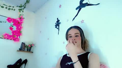 sophie_miaa online show from January 15, 2025, 7:12 pm
