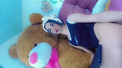 sophie_miaa online show from February 12, 2025, 1:48 pm