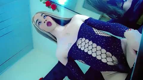 sophie_miaa online show from February 13, 2025, 9:17 pm