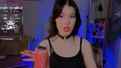 Snapshot of sophie_nomenal_ chatting on October 17, 2025, 1:57 pm sophie_nomenal_ online show from October 17, 2025, 1:57 pm