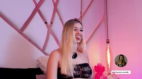 Sophie online show from March 22, 2026, 8:01 pm