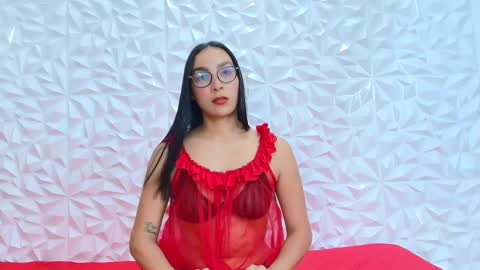 sophie_willow online show from March 3, 2026, 7:42 pm