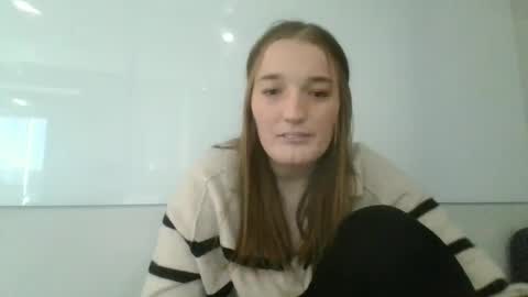 Sophie Bateman online show from January 28, 2025, 4:52 pm