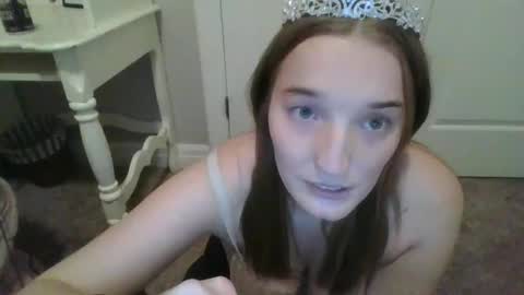 Sophie Bateman online show from February 2, 2025, 1:34 am