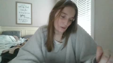 Sophie Bateman online show from March 4, 2025, 9:22 pm