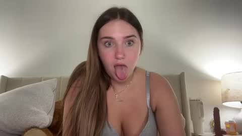 Sophie online show from January 8, 2026, 12:13 am