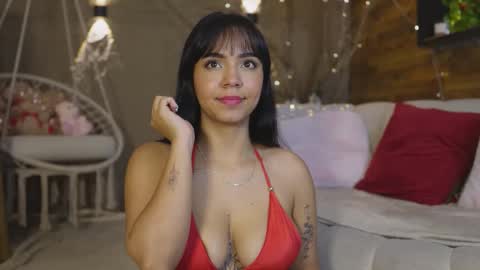  Sophie  online show from January 7, 2026, 12:07 pm