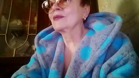 Snapshot of sophieburnsx chatting on April 30, 2026, 9:37 am SophieBurnsX online show from April 30, 2026, 9:37 am