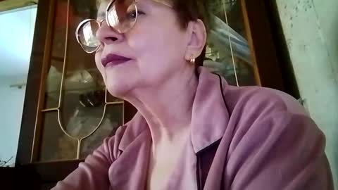 Snapshot of sophieburnsx chatting on May 30, 2026, 8:55 am SophieBurnsX online show from May 30, 2026, 8:55 am