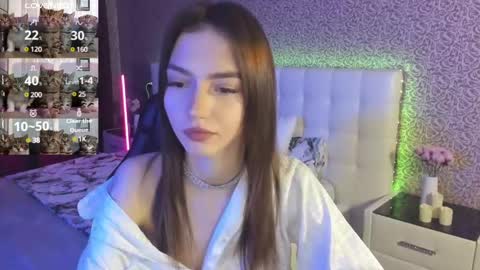 Sophie online show from February 8, 2025, 6:33 am