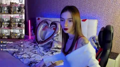 Sophie online show from February 12, 2025, 7:13 pm