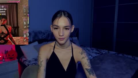 Sophie online show from November 1, 2025, 12:29 pm