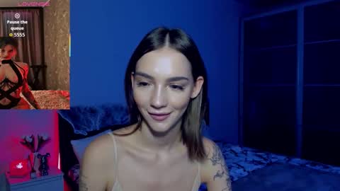 Sophie online show from November 2, 2025, 11:40 pm