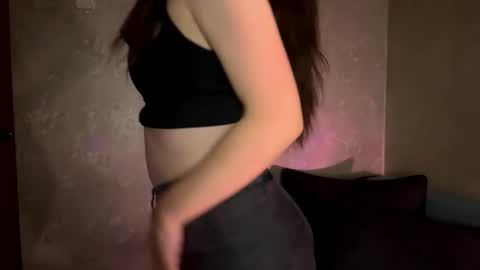 Mira online show from November 8, 2025, 6:18 pm