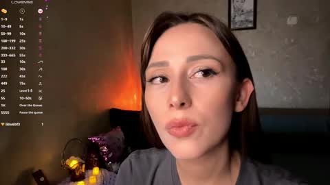 Mira online show from November 17, 2025, 6:03 pm