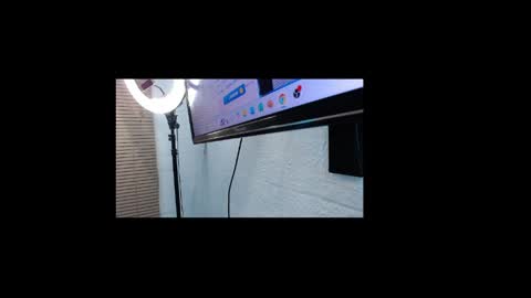 sophiee_al online show from April 12, 2026, 6:29 am