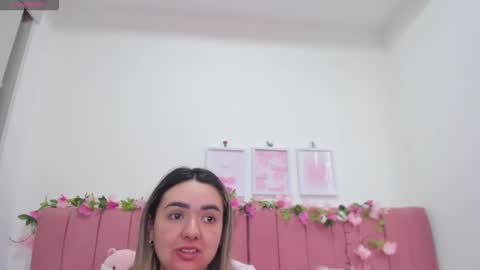 sophiee rosee online show from March 15, 2026, 9:54 pm