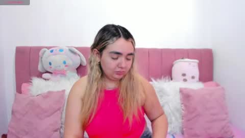 Snapshot of sophiee_rosee chatting on June 18, 2026, 10:14 pm sophiee rosee online show from June 18, 2026, 10:14 pm