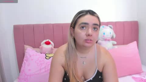 sophiee rosee online show from July 4, 2026, 9:43 pm