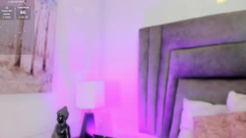 Sophie  online show from October 26, 2025, 11:05 am