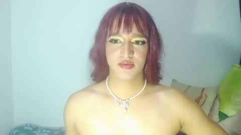 sophiehillsxo online show from February 3, 2025, 6:13 am