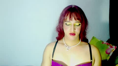 sophiehillsxo online show from February 19, 2025, 1:29 am