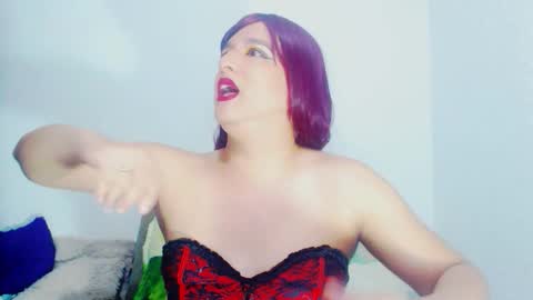 sophiehillsxo online show from December 15, 2025, 3:22 am