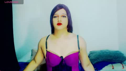 sophiehillsxo online show from May 3, 2026, 9:48 am