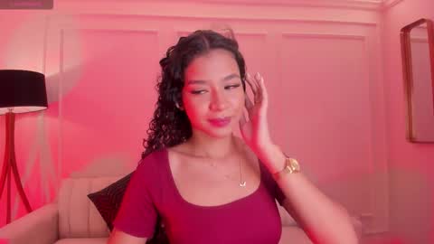 Sophie Houston online show from September 9, 2025, 4:23 am