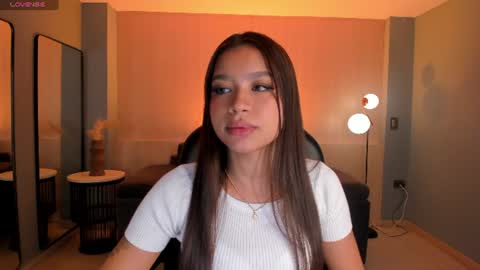 Sophie Houston online show from July 31, 2026, 3:17 am