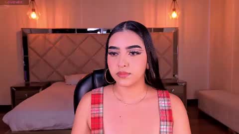Sophie online show from June 21, 2026, 4:37 am