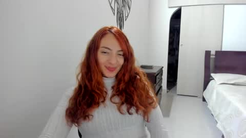 Sophia online show from October 4, 2025, 3:04 am