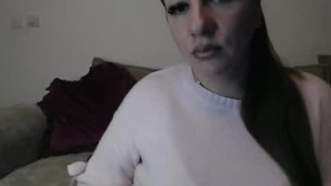 sophieluxe online show from January 7, 2026, 8:00 pm