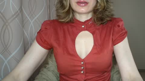 Sophiemisss online show from May 9, 2026, 6:29 am