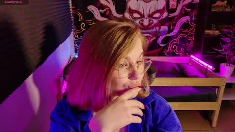 Sophie online show from April 21, 2026, 8:44 pm