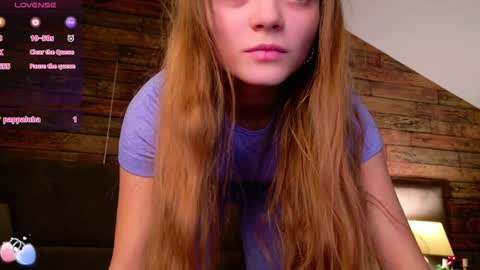 Snapshot of sophiesuvi chatting on December 14, 2024, 3:58 pm Sophie and my bestie Mandy    online show from December 14, 2024, 3:58 pm