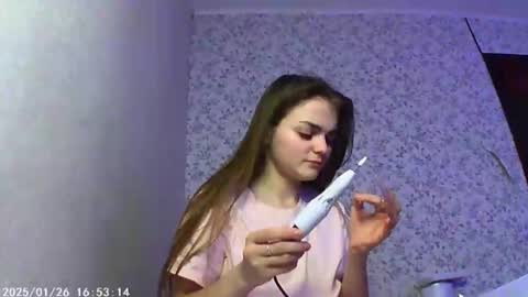 Snapshot of sophiesuvi chatting on January 25, 2025, 6:35 pm Sophie and my bestie Mandy    online show from January 25, 2025, 6:35 pm