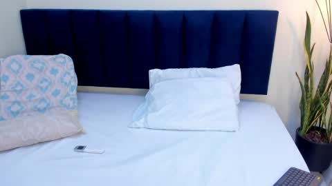 Snapshot of sophieturner_mg chatting on April 28, 2026, 7:19 pm sophieturner_mg online show from April 28, 2026, 7:19 pm