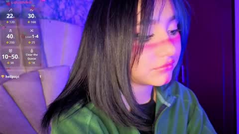 Snapshot of sophievv chatting on May 7, 2026, 8:36 pm Sophie online show from May 7, 2026, 8:36 pm