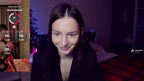 sophiewildcat online show from December 14, 2025, 3:50 pm