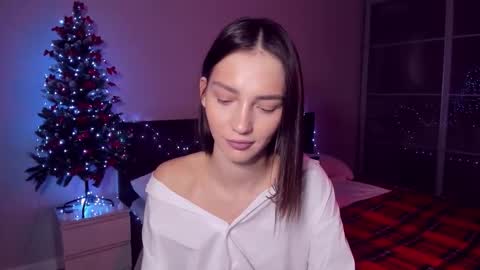 sophiewildcat online show from December 16, 2025, 1:38 pm