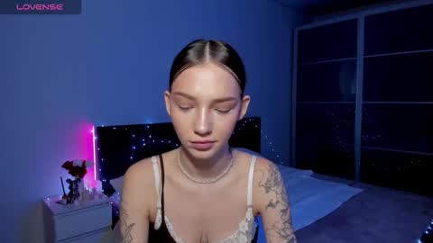 sophiewildcat online show from March 28, 2026, 12:32 am