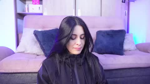 Sophiie online show from May 13, 2026, 3:04 am