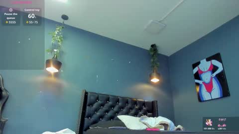 Snapshot of sophiietaylor_ chatting on September 27, 2025, 11:32 pm Sophie Taylor online show from September 27, 2025, 11:32 pm